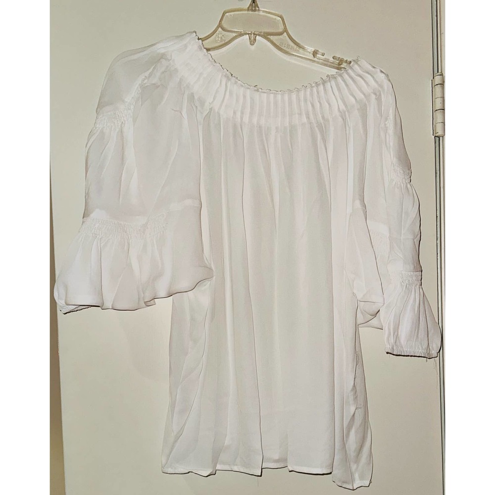 Entro Off White Scoop Neck Top ~ M - Picture 2 of 2